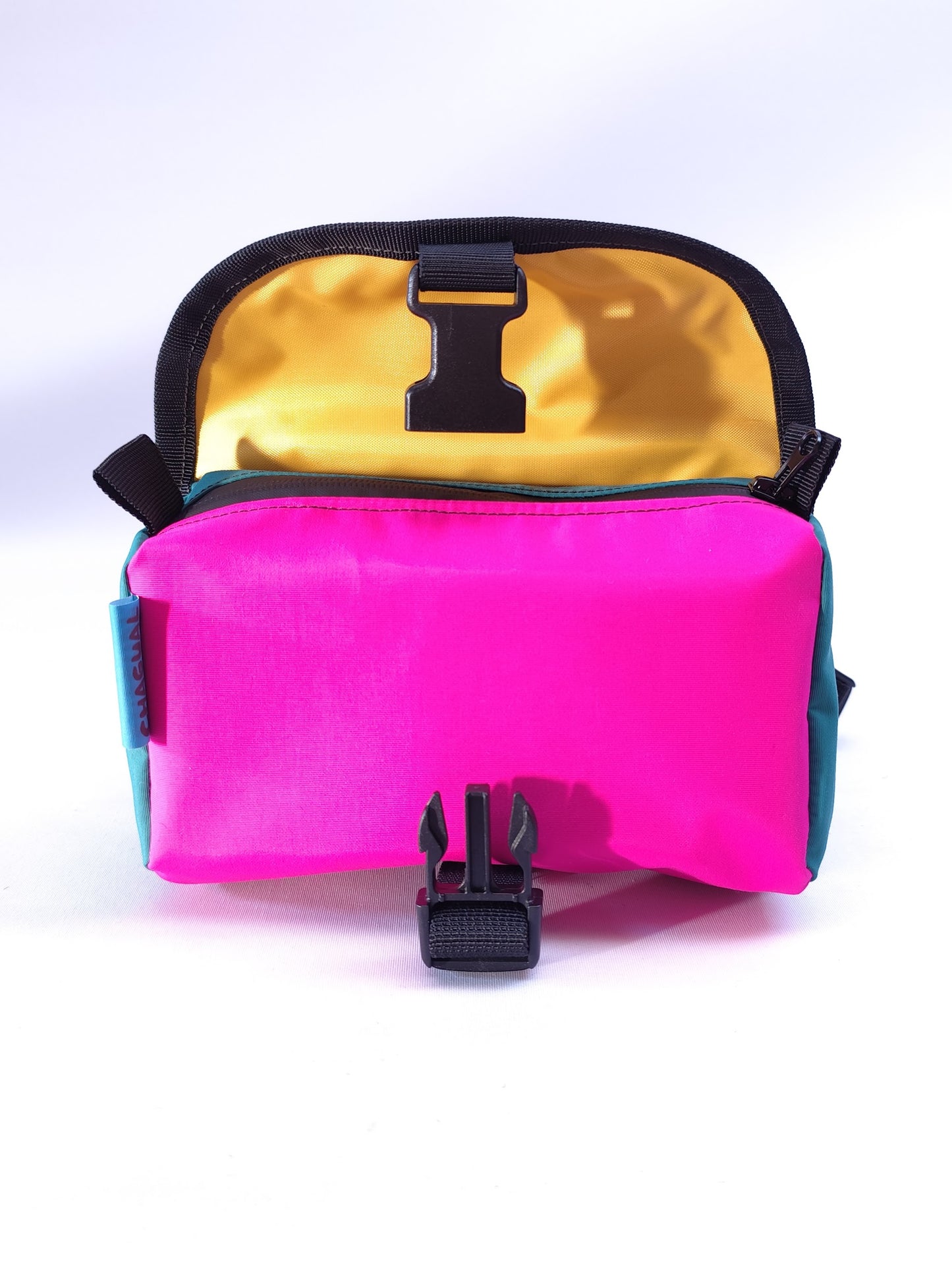 BANANO MORADO FUCSIA