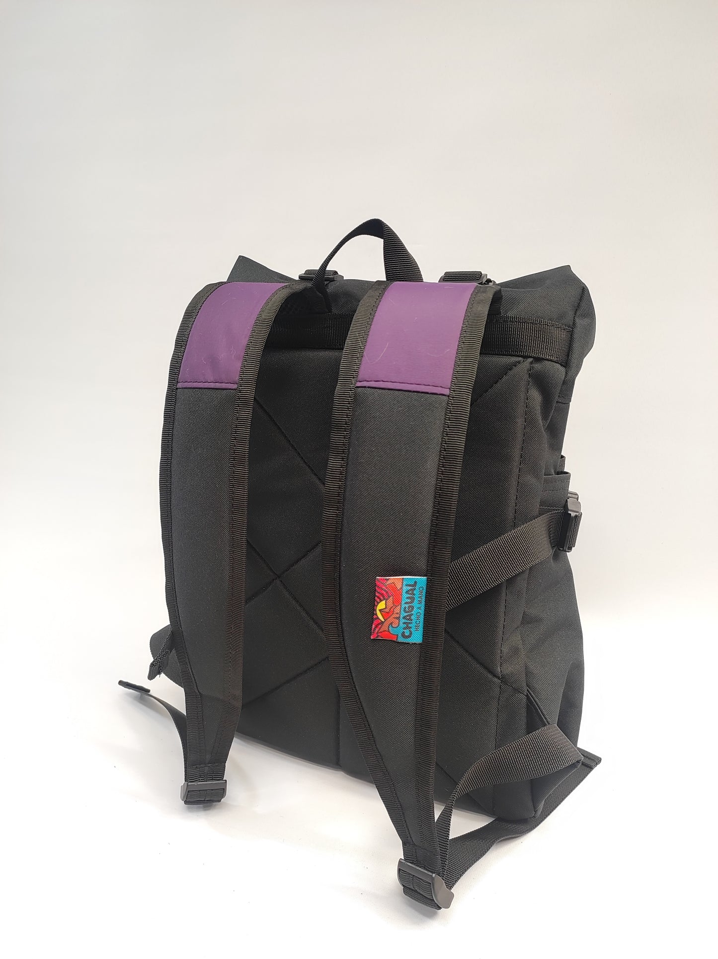mochila araucarias morada
