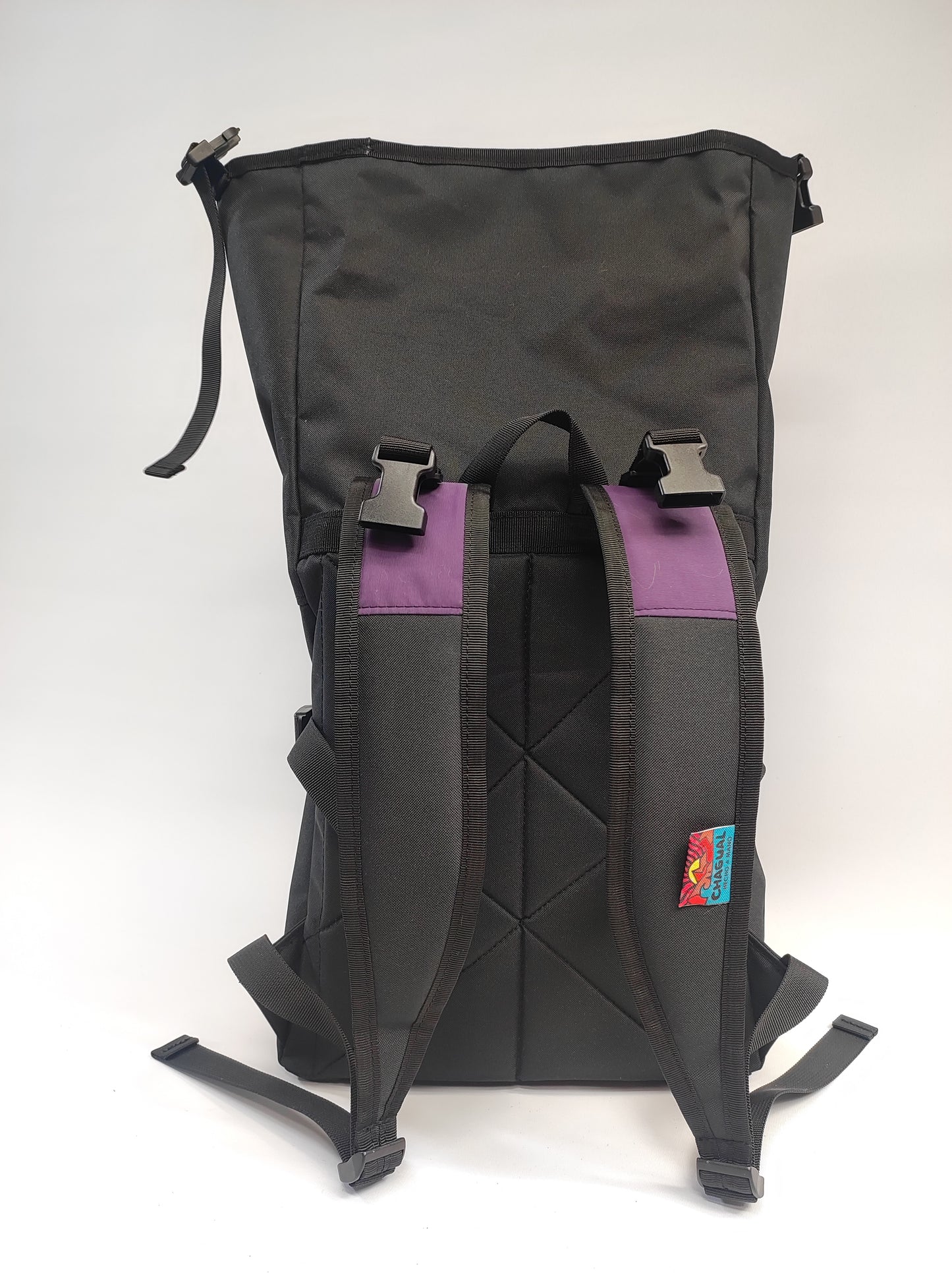 mochila araucarias morada