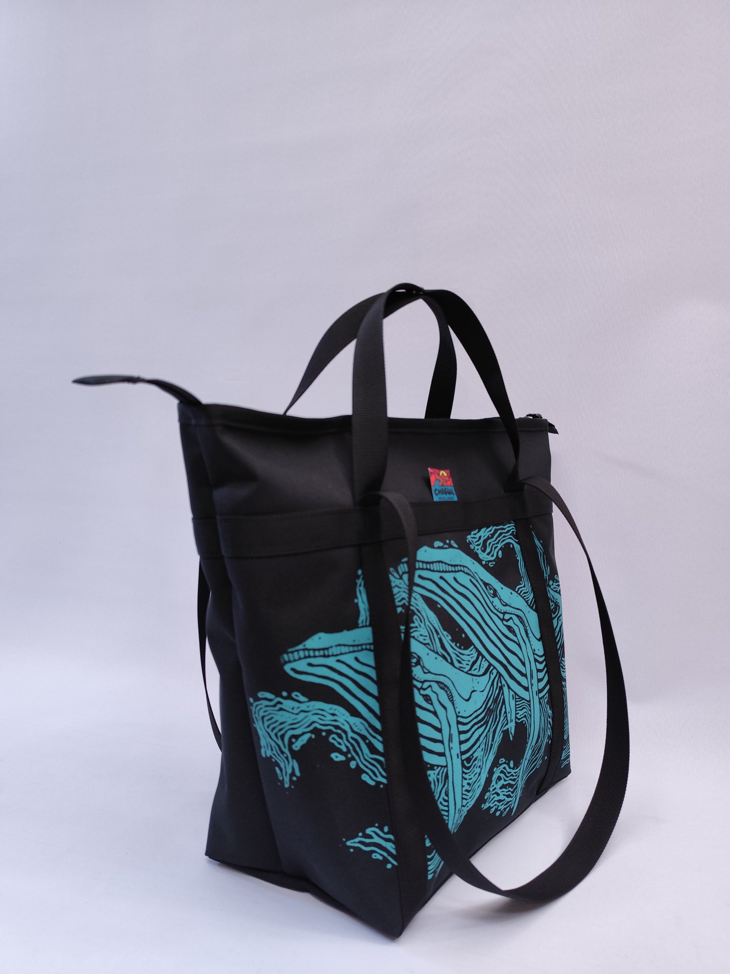 TOTEBAG BALLENAS