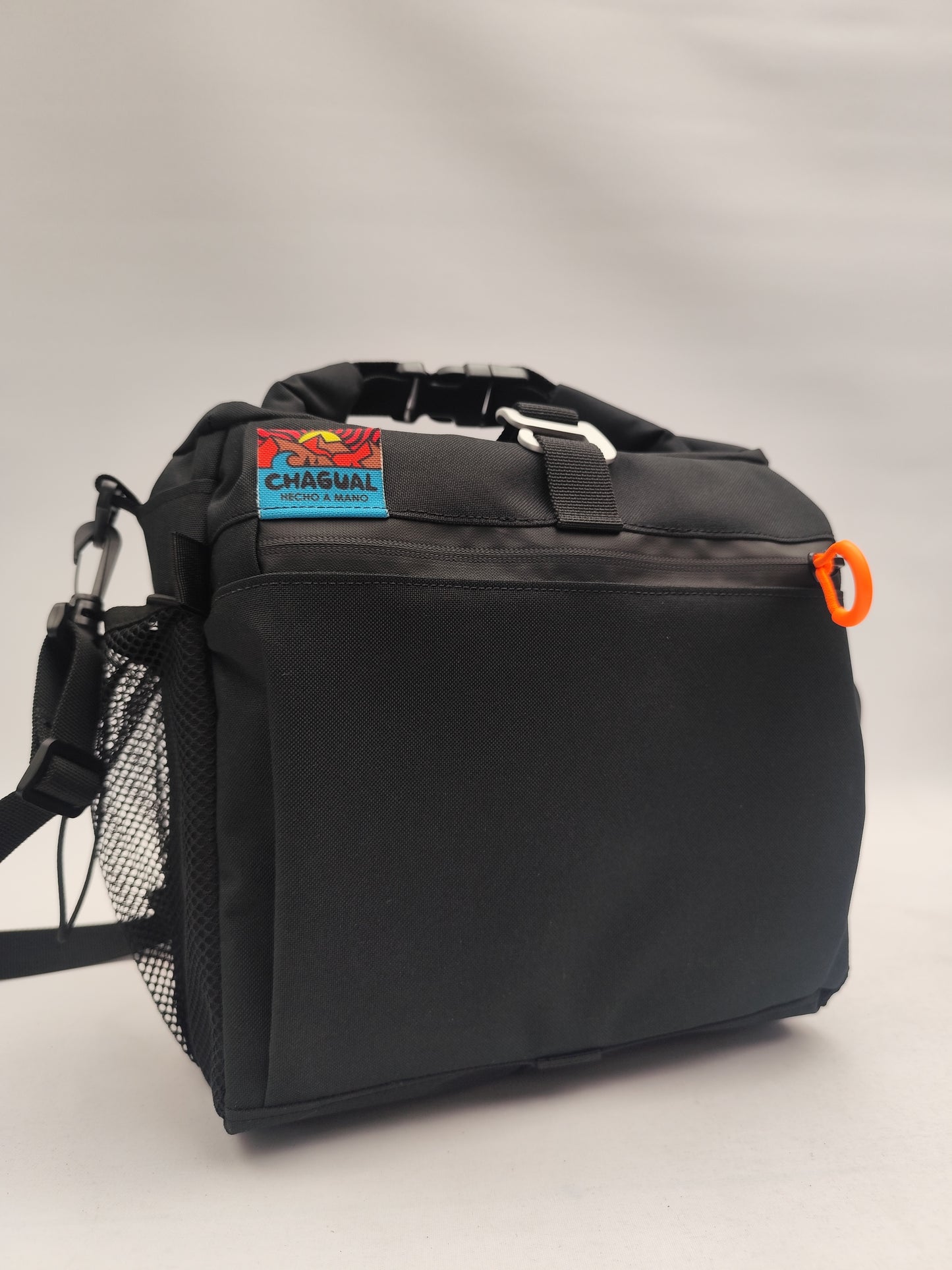 Bolso negro bicicleta volante